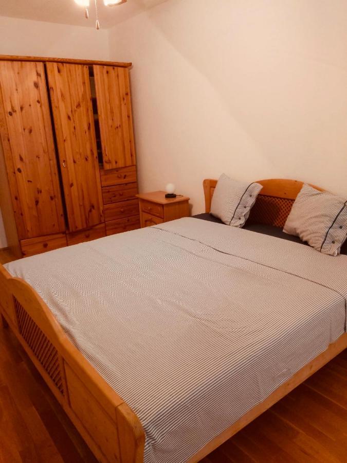 Apartments Classic#Bnm Biograd Na Moru Buitenkant foto